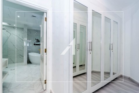 Villa in Palm Jumeirah, Dubai, UAE 4 bedrooms, 657.3 sq.m. № 623881 - photo 26
