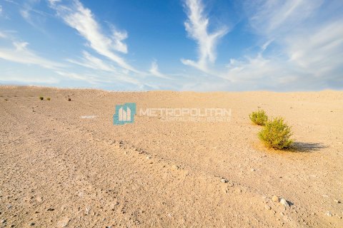 Land in Khalifa City, Abu Dhabi, UAE 1952 sq.m. № 594879 - photo 10