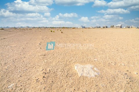 Land in Khalifa City, Abu Dhabi, UAE 1952 sq.m. № 594879 - photo 11