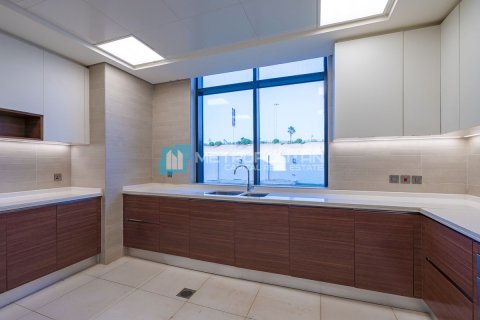 Gewerbliche Immobilien zum Verkauf in Yas Island, Abu Dhabi, VAE 519 m2 Nr. 595054 - Foto 11