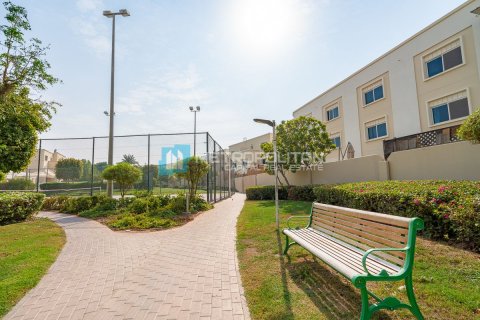 Pronë komerciale në Al Reef, Abu Dhabi, Emiratet e Bashkuara Arabe 4 dhoma gjumi, 180 m2. № 595053 - Foto 3