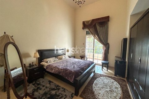 Řadový dům v Arabian Ranches, Dubai, SAE 3 ložnice, 255 m² Č.: 626750 - fotografie 7