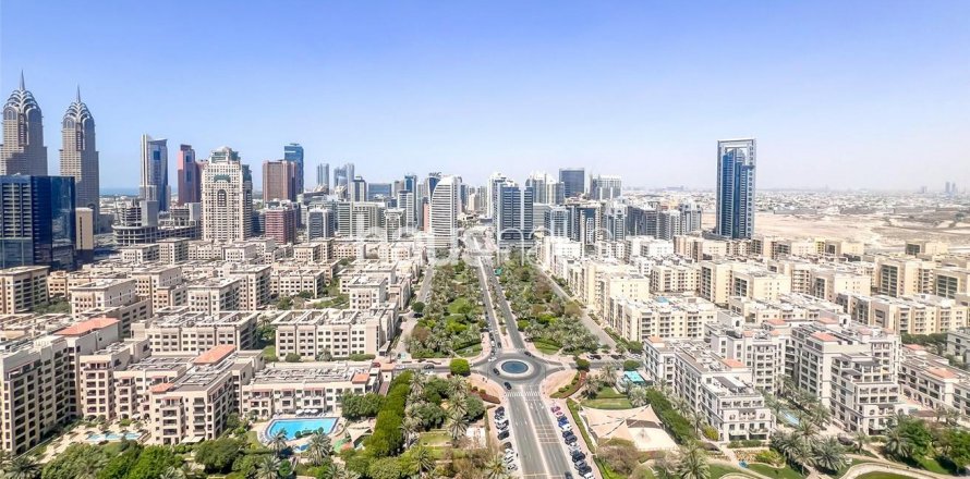 The Views, Dubai, UAE의 아파트 침실 1개, 80제곱미터 번호 626753