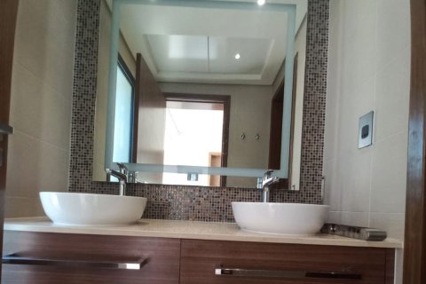 Коммерциялық жылжымайтын мүлік Остров Яс, Абу-Даби, БАӘ-да 4 жатын бөлмелер, 604 м² № 594901 - фото 11