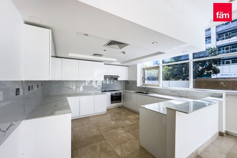Byt v Dubai Marina, SAE 3 ložnice, 275.4 m² Č.: 576530 - fotografie 6