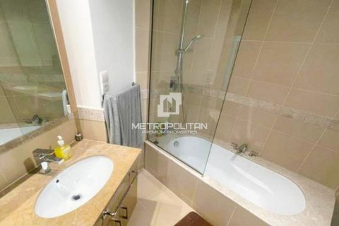 Apartament në Downtown Dubai (Downtown Burj Dubai), Dubai, Emiratet e Bashkuara Arabe 2 dhoma gjumi, 136 m2. № 593159 - Foto 14