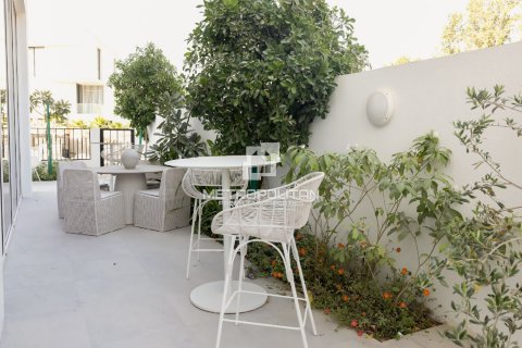 Radový dom v Al Barari, Dubai, SAE 4 spálne, 459 m2 č. 593804 - Fotografia 12