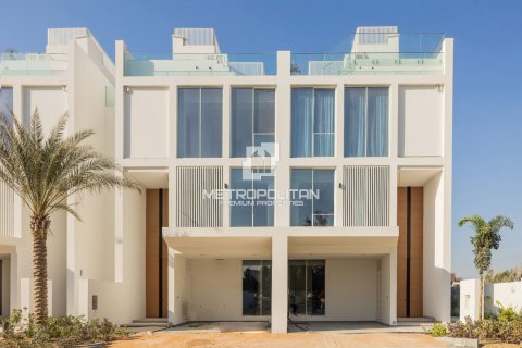 Radový dom v Al Barari, Dubai, SAE 4 spálne, 459 m2 č. 593804 - Fotografia 13