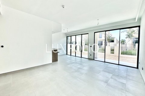 Vila v Tilal Al Ghaf, Dubai, SAE 4 ložnice, 373 m² Č.: 627735 - fotografie 2