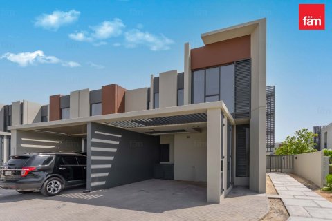 Rumah bandar di Dubai, UAE 4 bilik tidur, 308.4 meter persegi № 622186 - foto 1