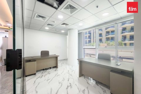 Birojs Business Bay, Dubaijā, AAE 123 m2 Nr. 622625 - attēls 5