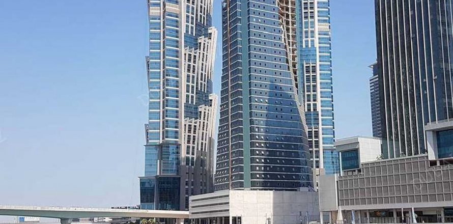 Zyrë në Business Bay, Dubai, Emiratet e Bashkuara Arabe 804.5 m2. № 622625