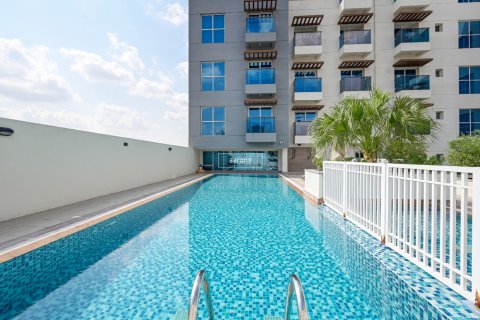 Jumeirah Village Triangle, Dubai, UAE의 임대용 아파트 침실 3개, 202.7제곱미터 번호 584832 - 사진 9