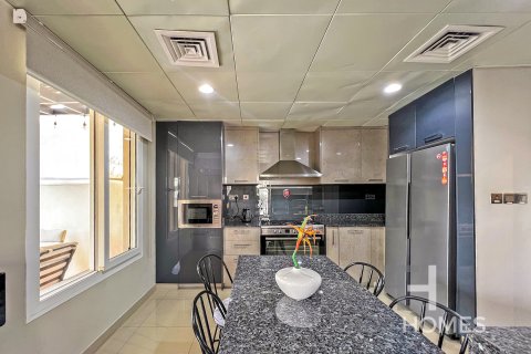 Řadový dům v The Springs, Dubai, SAE 3 ložnice, 209 m² Č.: 586623 - fotografie 3