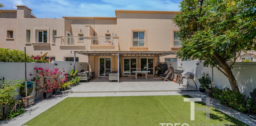 Villa asukohaga The Springs, Dubai, AÜE: 3 magamistoaga, 228 m² Nr 586625