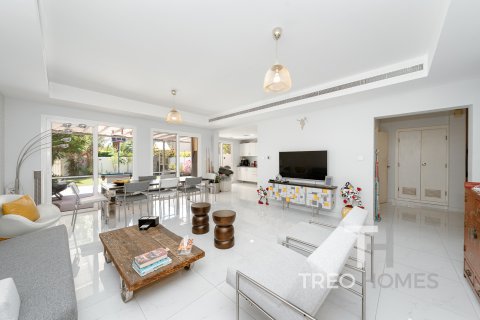 Üürile anda villa asukohaga The Springs, Dubai, AÜE: 3 magamistoaga, 228 m² Nr 586625 - pilt 4