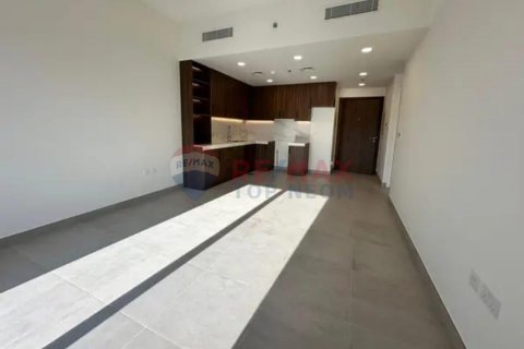 Apartmen di Town Square, Dubai, UAE 2 bilik tidur, 84.2 meter persegi № 582663 - foto 4