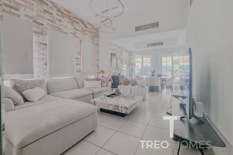 Villa in affitto a The Springs, Dubai, EAU 3 camere da letto, 212 mq. № 597634 - foto 2