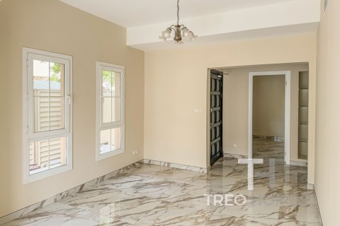 Villa sa The Springs, Dubai, UAE 3 silid-tulugan, 209 sq.m. № 597632 - larawan 2