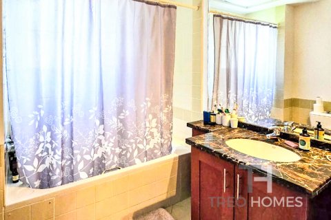 Villa in affitto a The Lakes, Dubai, EAU 3 camere da letto, 240 mq. № 597630 - foto 16