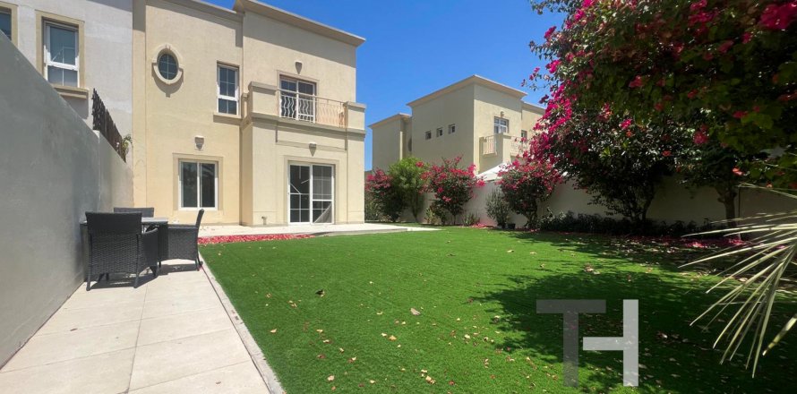 Villa a The Springs, Dubai, EAU 3 camere da letto, 210 mq. № 597635