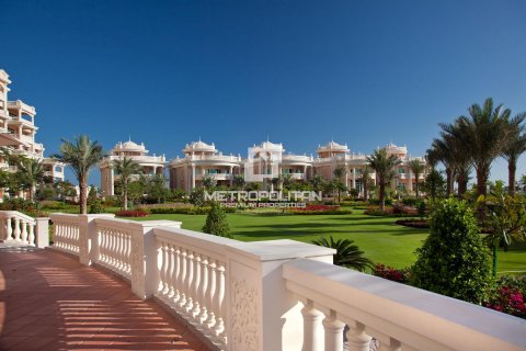Apartament në Palm Jumeirah, Dubai, Emiratet e Bashkuara Arabe 2 dhoma gjumi, 166 m2. № 592680 - Foto 16