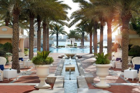Apartament në Palm Jumeirah, Dubai, Emiratet e Bashkuara Arabe 2 dhoma gjumi, 166 m2. № 592680 - Foto 19