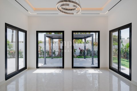 Vilë në Meadows, Dubai, Emiratet e Bashkuara Arabe 6 dhoma gjumi, 457.45437200 m2. № 589939 - Foto 20