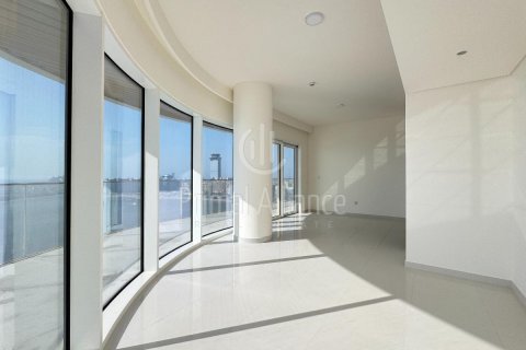 Byt v Dubai Harbour, SAE 3 ložnice, 203.92 m² Č.: 590014 - fotografie 3