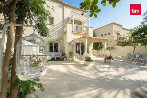 Vila v Dubai, SAE 3 ložnice, 350.9 m² Č.: 621657 - fotografie 23
