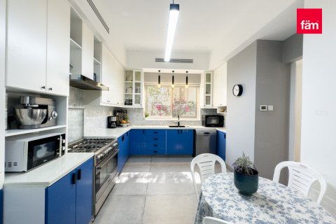 Vila v Dubai, SAE 3 ložnice, 350.9 m² Č.: 621657 - fotografie 10