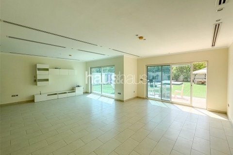 阿联酋 Dubai Jumeirah Park 待租 : 4 卧, 759 平方米 , 编号626482 - 照片 2