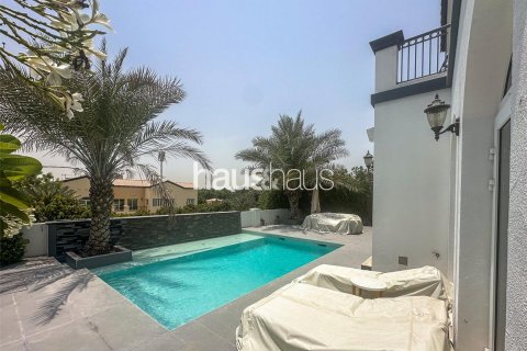 Vila v Jumeirah Golf Estates, Dubai, SAE 4 ložnice, 512 m² Č.: 626328 - fotografie 2