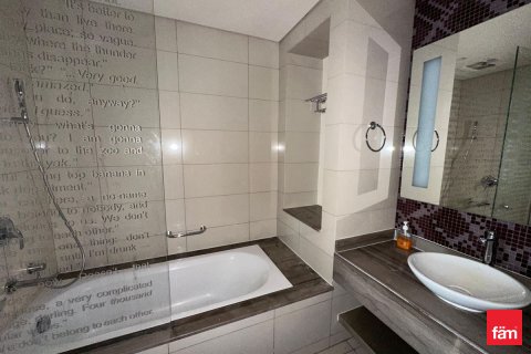 Apartamento en alquiler en Business Bay, Dubai, EAU 2 dormitorios, 128.9 m2 № 621913 - foto 25