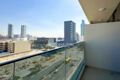 Apartment in Jumeirah Village Circle, Dubai, UAE 2 bedrooms, 95 sq.m. № 592684 - photo 9