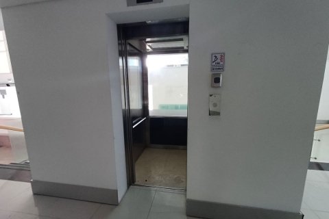 Pronë komerciale në Corniche Road, Abu Dhabi, Emiratet e Bashkuara Arabe 1750 m2. № 594621 - Foto 23