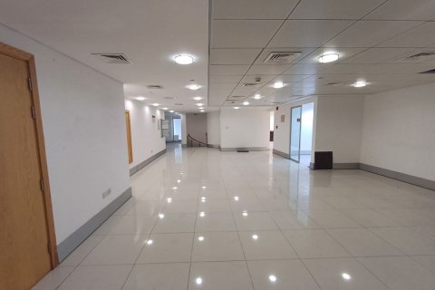 Pronë komerciale në Corniche Road, Abu Dhabi, Emiratet e Bashkuara Arabe 1750 m2. № 594621 - Foto 5