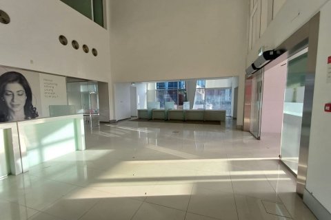 Pronë komerciale në Corniche Road, Abu Dhabi, Emiratet e Bashkuara Arabe 1750 m2. № 594621 - Foto 2