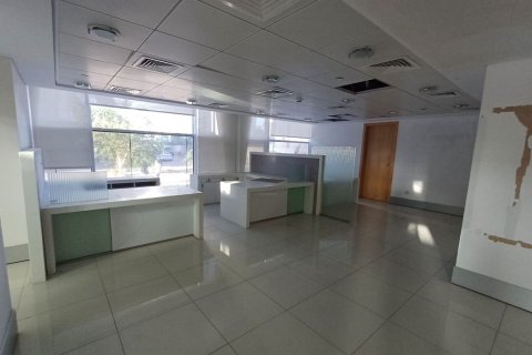 Pronë komerciale në Corniche Road, Abu Dhabi, Emiratet e Bashkuara Arabe 1750 m2. № 594621 - Foto 11