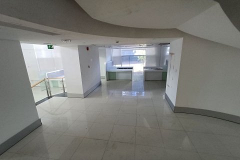 Pronë komerciale në Corniche Road, Abu Dhabi, Emiratet e Bashkuara Arabe 1750 m2. № 594621 - Foto 14