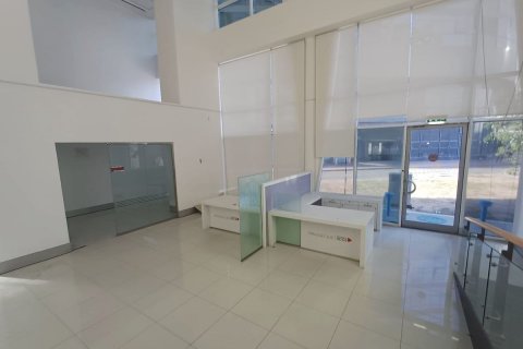 Pronë komerciale në Corniche Road, Abu Dhabi, Emiratet e Bashkuara Arabe 1750 m2. № 594621 - Foto 16
