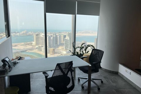 Office in Al Reem Island, Abu Dhabi, UAE 151 sq.m. № 594399 - photo 3