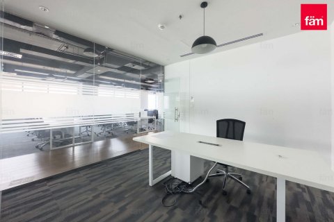 Commercial property in Business Bay, Dubai, UAE 1305.3 sq.m. № 622843 - photo 5