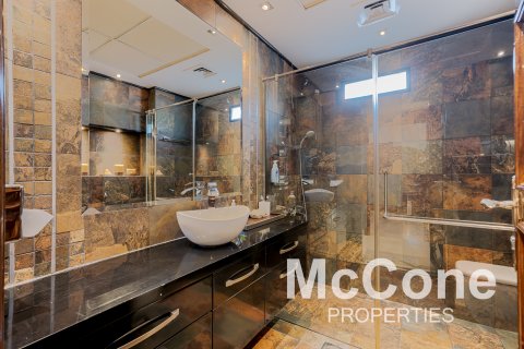 Vila u Meadows, Dubai, UAE 5 spavaćih soba, 582.04 m2 Br. 586970 - fotografija 25