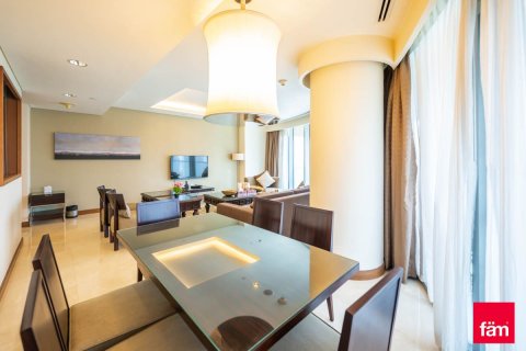 Apartman u Downtown Dubai (Downtown Burj Dubai), UAE 3 spavaćih soba, 184 m2 Br. 589439 - fotografija 15
