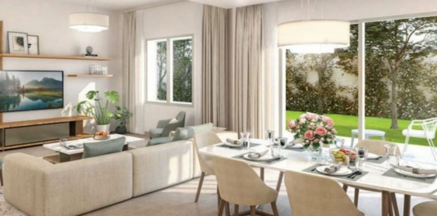 Townhouse in Khalifa City, Abu Dhabi, UAE 2 bedrooms, 123 sq.m. № 594360