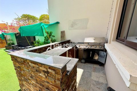 Vila v Reem, Dubai, SAE 3 ložnice, 222 m² Č.: 625671 - fotografie 12