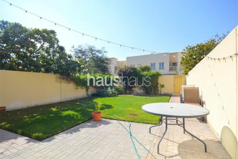 Müüa villa asukohaga The Springs, Dubai, AÜE: 3 magamistoaga, 228 m² Nr 625561 - pilt 7