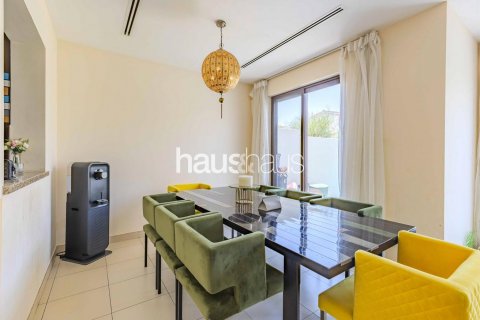 Vila v Reem, Dubai, SAE 4 ložnice, 250 m² Č.: 625682 - fotografie 12