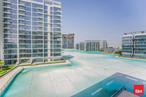 Пәтер Дубай, БАӘ-да 1 жатын бөлме, 70.1 м² № 622660 - фото 13